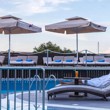호텔 Armonia Hotel